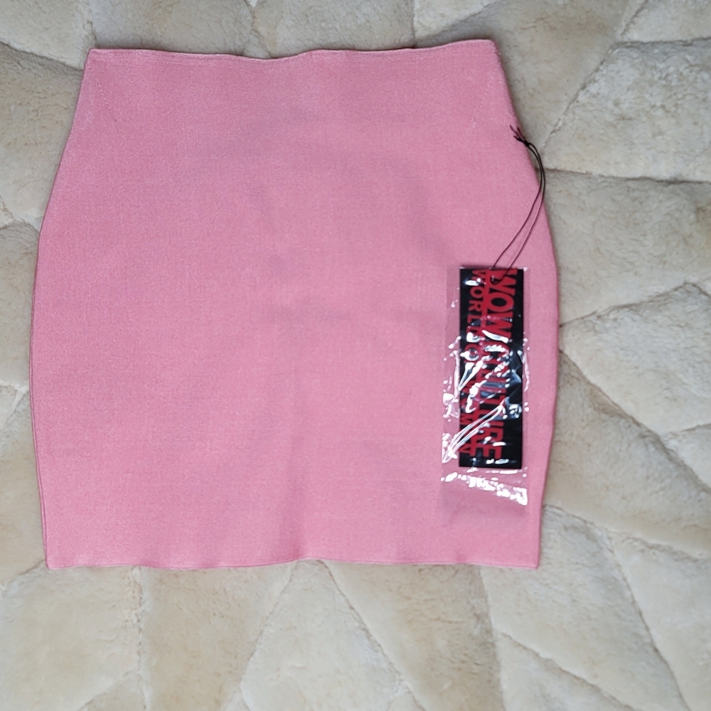 Wow Couture Light Pink Bandage Skirt. - Picture 3 of 6